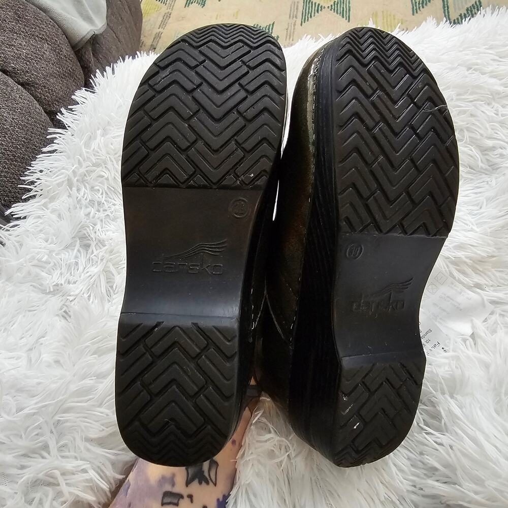 Dansko Green Iridescent Sparkle Clogs Size 39 - image 4